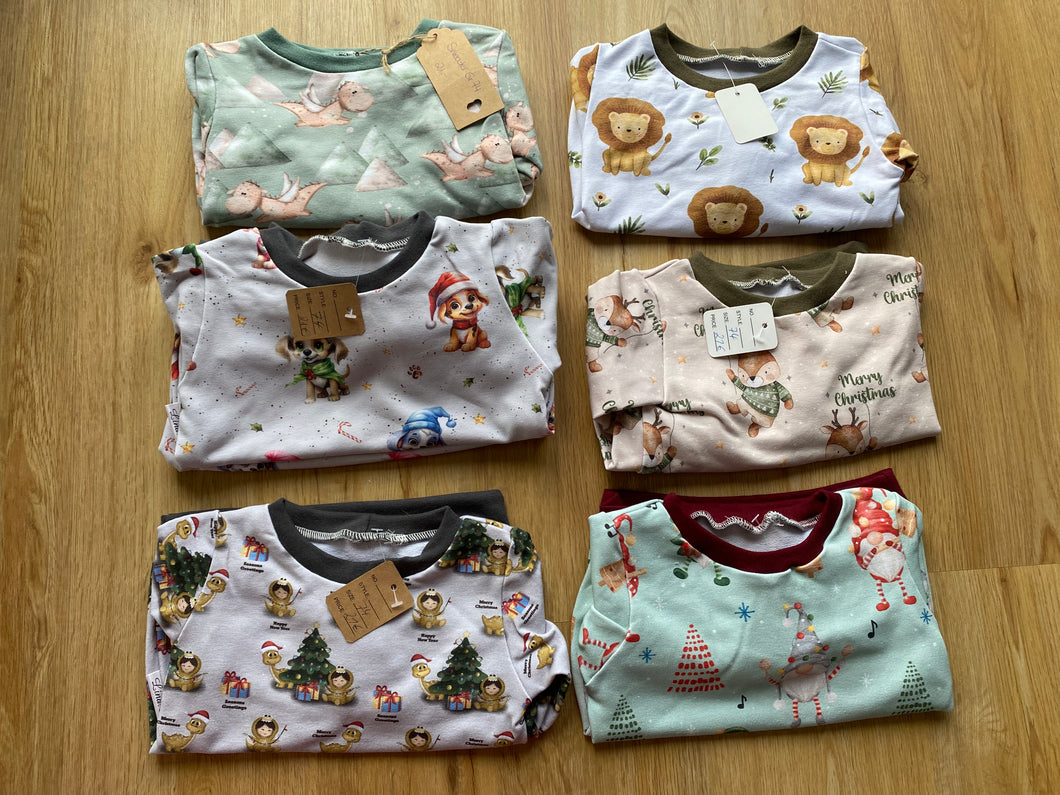 Sweater Gr.74 Dinoweihnacht