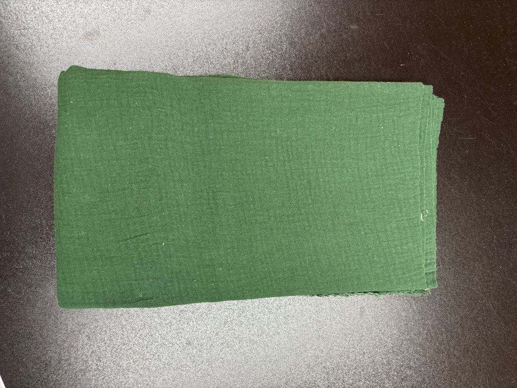 Musselin Tannengrün