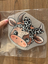 Lade das Bild in den Galerie-Viewer, Bügelbild Kuh Leo
