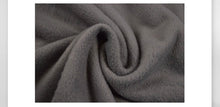 Lade das Bild in den Galerie-Viewer, Polarfleece Dunkelgrau
